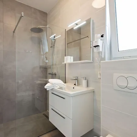 Premium In With Sauna Hébergement de vacances Vir